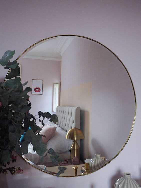 round mirrors for bedroom